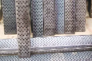 Galvanised Cable Tray In Greater Noida 